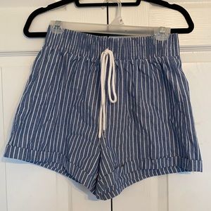 Blue and white striped shorts, M, new condition